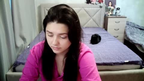 Snapshot of julietkalen chatting on 07/03/26, 03:57 Julietkitty online show from 07/03/26, 03:57