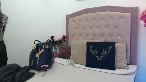 julieth online show from 09/11/25, 12:27