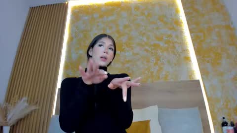 Snapshot of julietta_pink chatting on 03/23/26, 11:25 Julieta online show from 03/23/26, 11:25