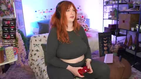 Snapshot of juliette_garden chatting on 11/09/25, 04:33 Here most days 3 online show from 11/09/25, 04:33