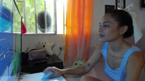juliette online show from 11/11/25, 06:19