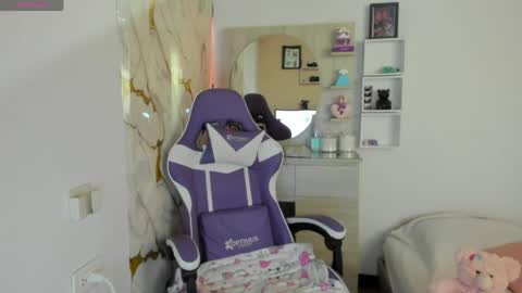 juliette online show from 05/09/26, 05:29