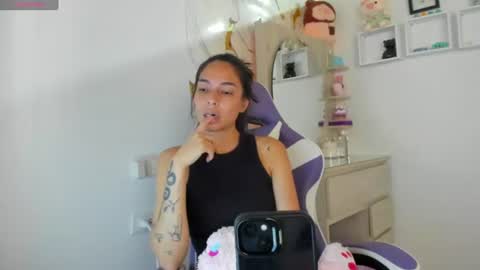 juliette online show from 07/28/26, 08:52