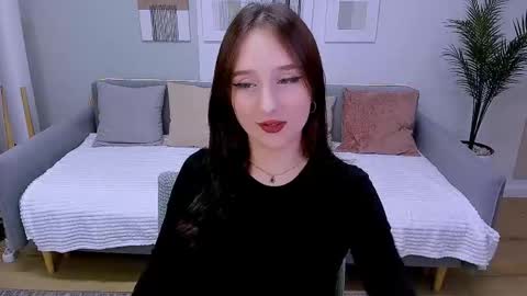 juliettemonli online show from 05/06/26, 02:33
