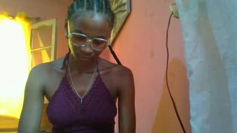 juliexexy online show from 01/10/25, 05:15