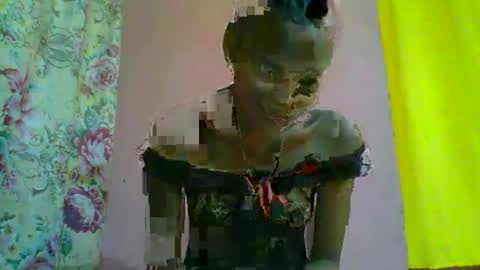 juliexexy online show from 01/18/25, 12:15