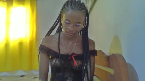 juliexexy online show from 02/04/25, 09:28
