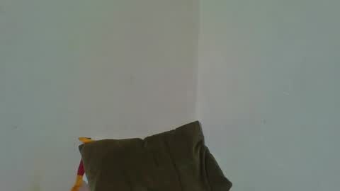juliexexy online show from 02/10/25, 06:53