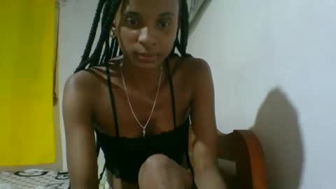 juliexexy online show from 02/15/25, 05:28