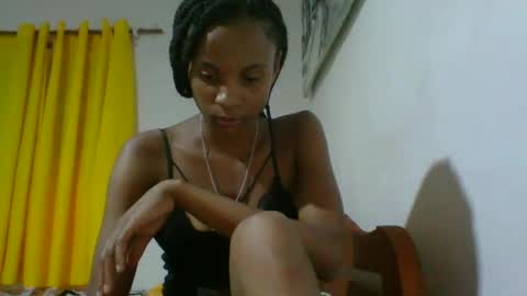 juliexexy online show from 02/16/25, 06:21