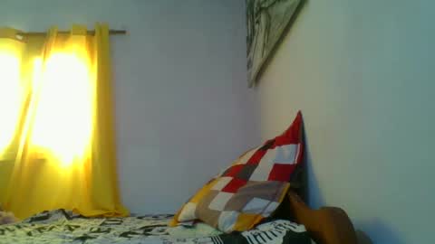 juliexexy online show from 02/21/25, 09:02