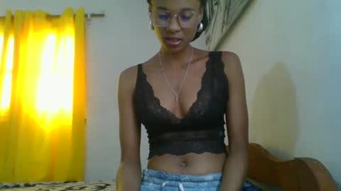 juliexexy online show from 02/23/25, 05:23