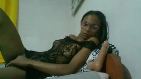 juliexexy online show from 03/01/25, 04:22