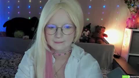 julifisher online show from 06/13/26, 02:53