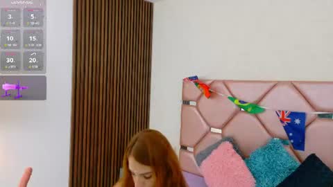 Julia  online show from 07/16/26, 11:16