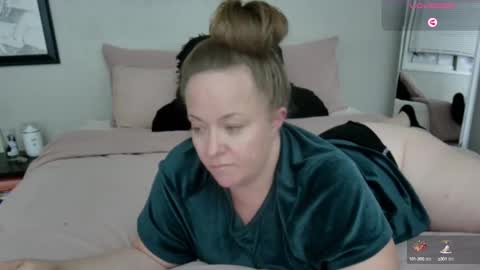 Juli Monroe online show from 12/26/24, 03:06