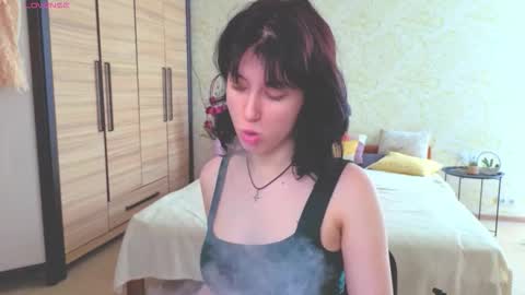 Snapshot of julissweet chatting on 09/22/25, 07:21 Asmodeus online show from 09/22/25, 07:21