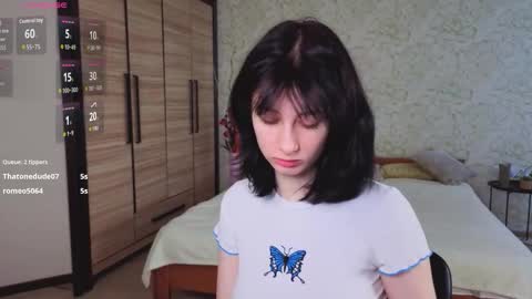 Snapshot of julissweet chatting on 10/18/25, 07:20 Asmodeus online show from 10/18/25, 07:20