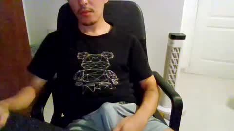 Snapshot of jull2020 chatting on 07/26/26, 07:54 jull2020 online show from 07/26/26, 07:54