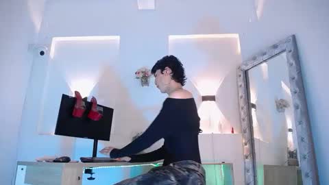jullian online show from 05/16/26, 10:30