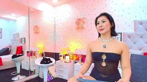 Julieta Reyes   online show from 06/02/26, 11:56