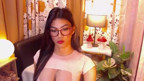 jullimiller online show from 02/05/25, 04:58