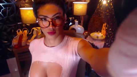 jullimiller online show from 02/25/25, 04:10