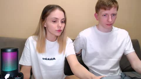 Snapshot of julsweet chatting on 04/03/26, 10:41 sweet online show from 04/03/26, 10:41
