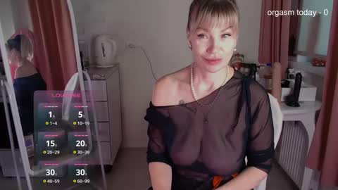 Julia online show from 02/24/25, 05:11