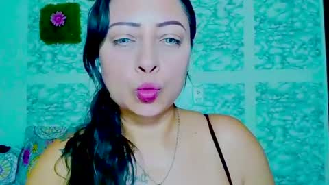 juliana online show from 07/24/26, 11:25