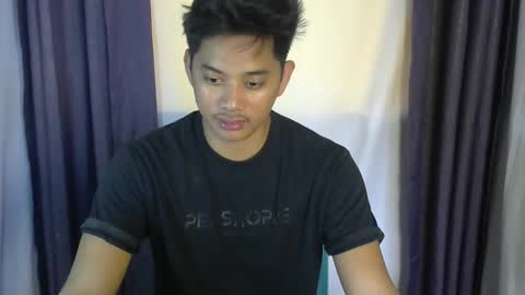 Snapshot of julz_alwayshorny chatting on 10/03/25, 06:10 call me julz online show from 10/03/25, 06:10