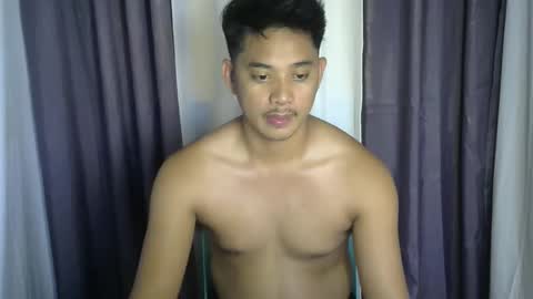 Snapshot of julz_alwayshorny chatting on 10/19/25, 08:59 call me julz online show from 10/19/25, 08:59