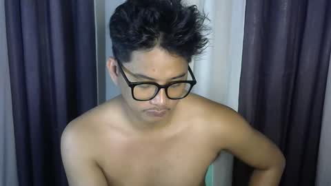 Snapshot of julz_alwayshorny chatting on 10/29/25, 07:04 call me julz online show from 10/29/25, 07:04