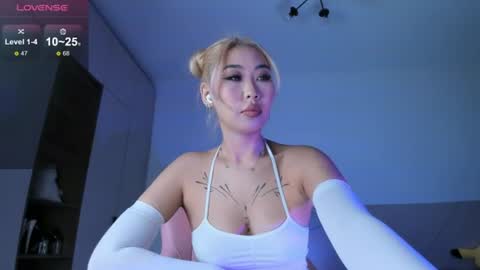  Jung so online show from 06/15/26, 01:24