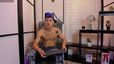 Junior online show from 10/02/25, 09:44