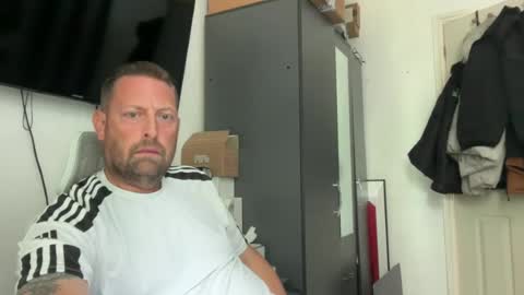 Junky online show from 06/20/26, 01:14