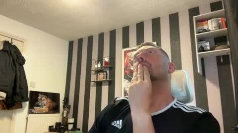Junky online show from 07/27/26, 02:57
