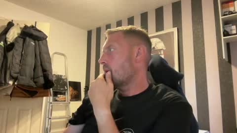 Junky online show from 08/01/26, 06:07