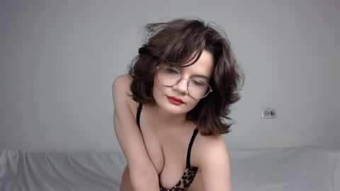 JunneWers online show from 02/25/25, 04:42