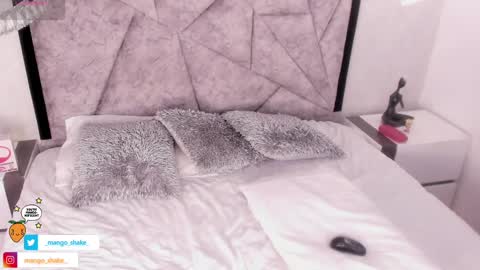 Snapshot of junosomnum chatting on 01/19/25, 08:30 junosomnum online show from 01/19/25, 08:30