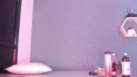 Snapshot of junosomnum chatting on 02/27/25, 09:36 junosomnum online show from 02/27/25, 09:36