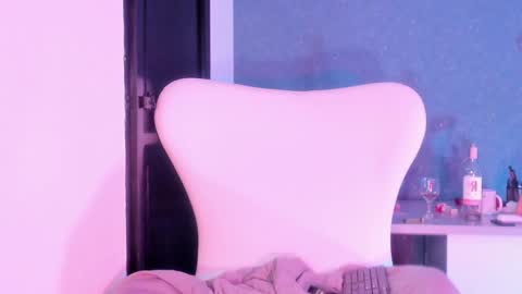 Snapshot of junosomnum chatting on 03/01/25, 11:06 junosomnum online show from 03/01/25, 11:06