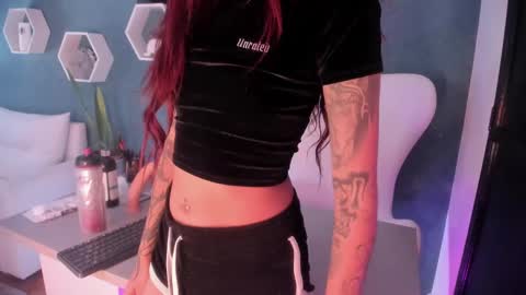 Snapshot of junosomnum chatting on 03/04/25, 08:02 junosomnum online show from 03/04/25, 08:02