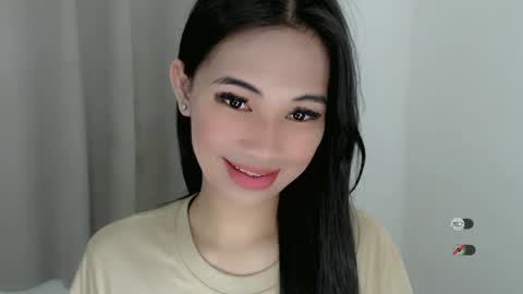 Snapshot of juny_lanyy chatting on 12/27/24, 09:54 Julia online show from 12/27/24, 09:54