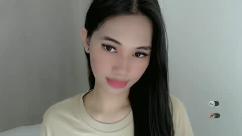 Snapshot of juny_lanyy chatting on 01/09/25, 02:18 Julia online show from 01/09/25, 02:18