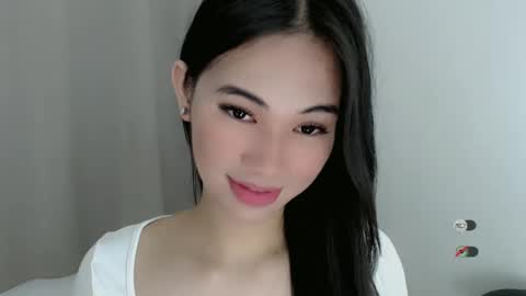 Snapshot of juny_lanyy chatting on 01/27/25, 02:57 Julia online show from 01/27/25, 02:57