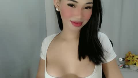Julia online show from 02/04/26, 02:56