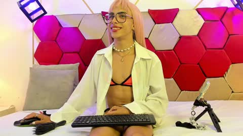 Snapshot of jupiter_asher chatting on 01/07/25, 06:27 Jupiter online show from 01/07/25, 06:27