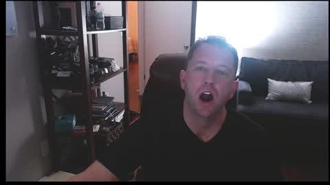 Snapshot of jusbeaz8722 chatting on 12/23/24, 11:04 JustnSide Unexxst online show from 12/23/24, 11:04