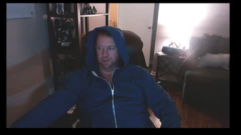 Snapshot of jusbeaz8722 chatting on 01/07/25, 02:10 JustnSide Unexxst online show from 01/07/25, 02:10